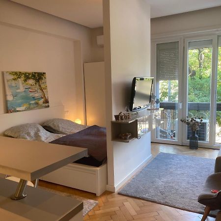 Blue Port Apartment In Ujlipotvaros With Free Parking Budapest Bagian luar foto