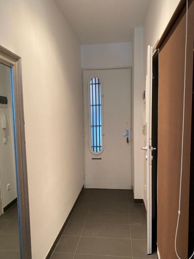 Blue Port Apartment In Ujlipotvaros With Free Parking Budapest Bagian luar foto